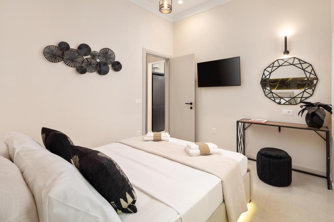 Modern-Vintage Old Town Suites Corfu  Eksteriør billede